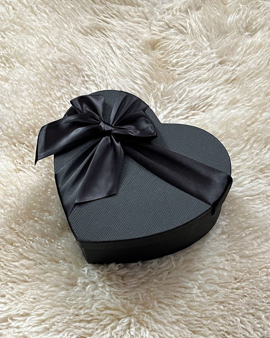 Prime7M – Birthday Signature Gift (Couple Edition)