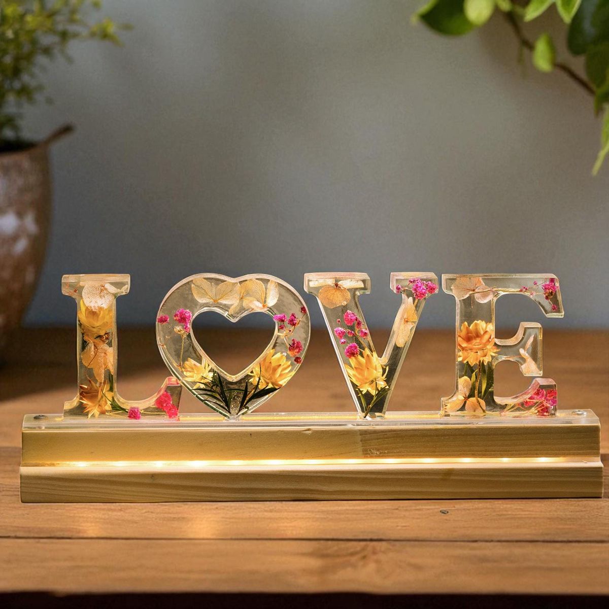 Prime7M Neon Letter Light Art | Personalized Custom Name LED Sign